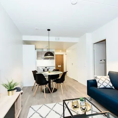 Apartment Style *
